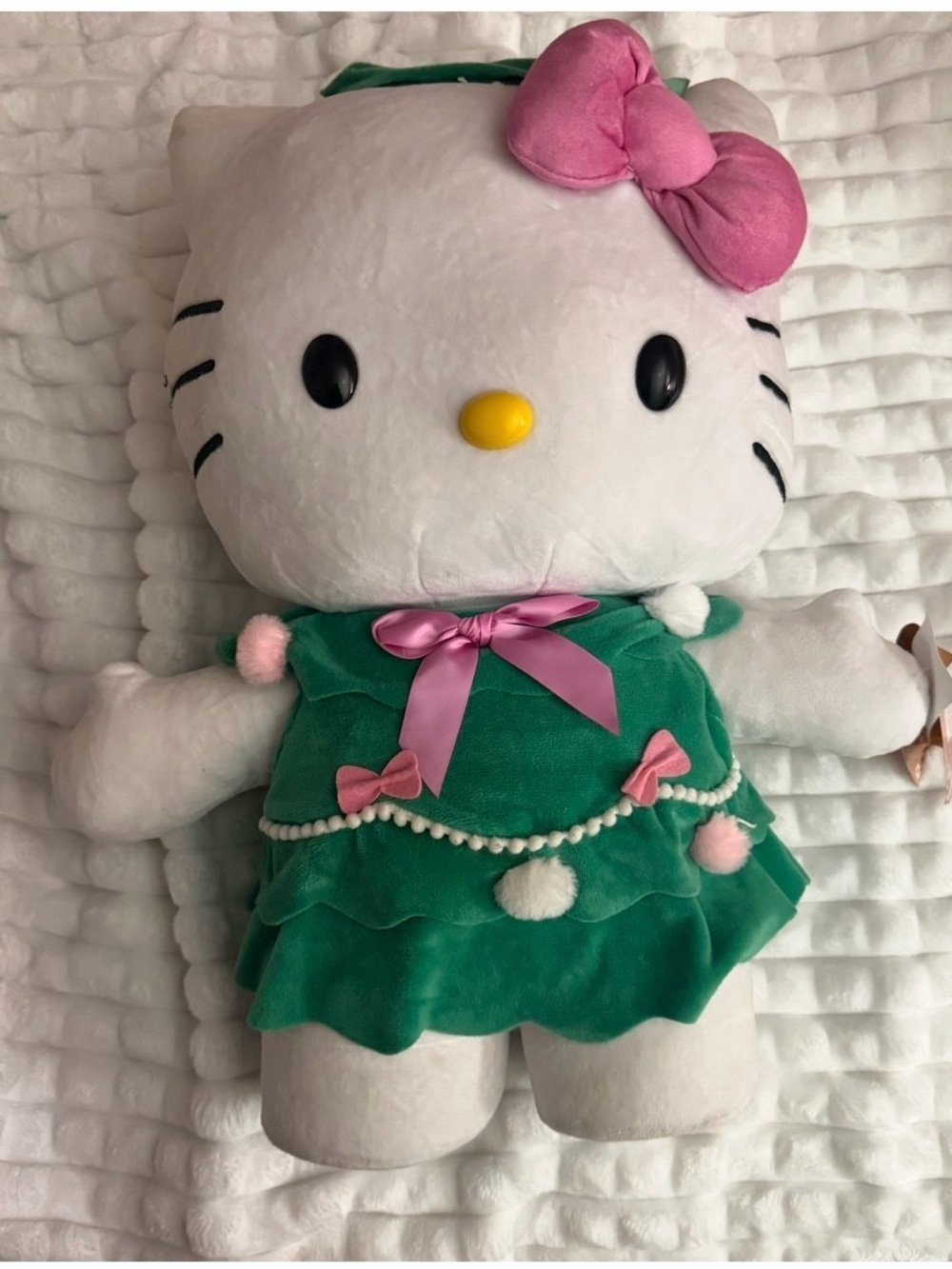 Hello Kitty Christmas Holiday Greeter Plush Sanrio Gemmy 20” Christmas Decor